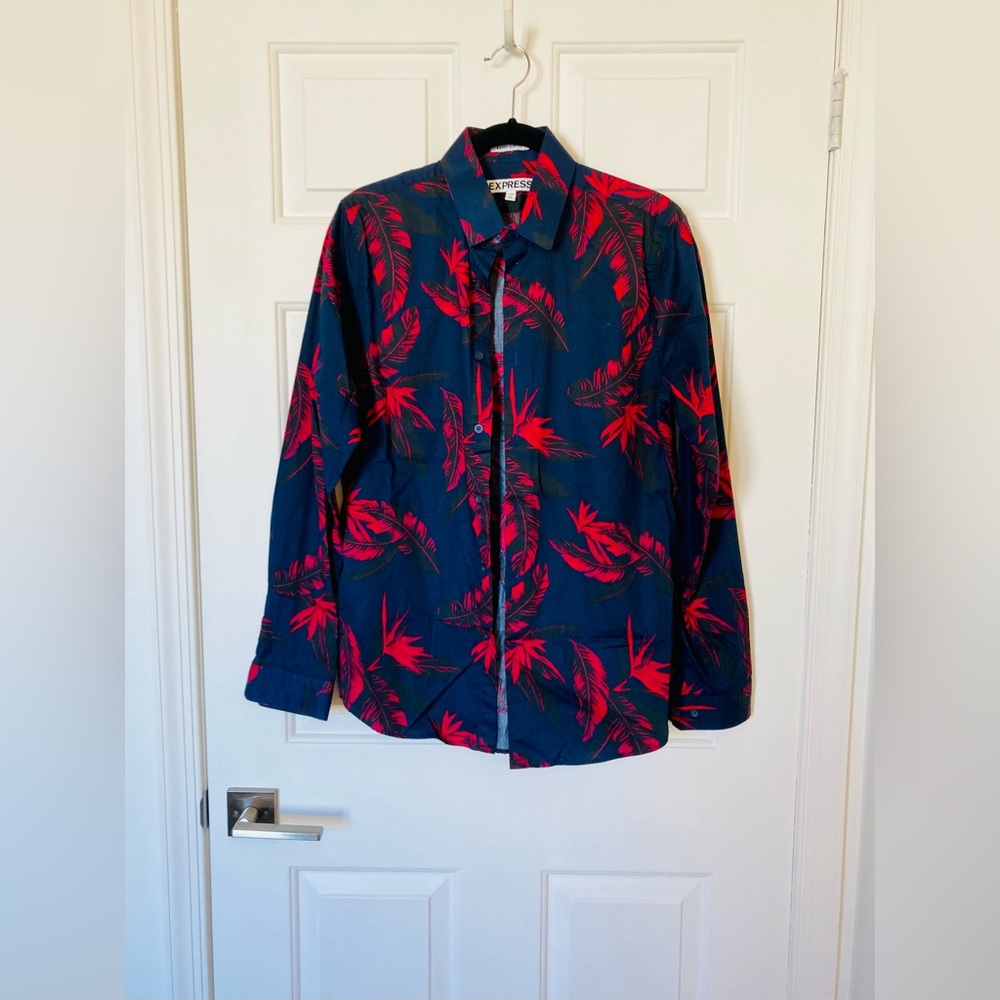 Express Men’s Fitted Dress Shirt